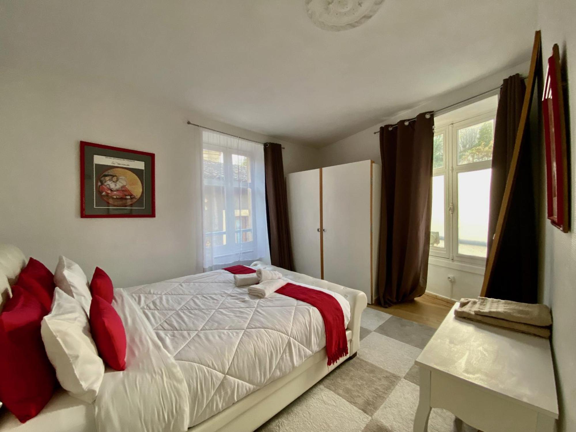 Franreal, 4 Apartment